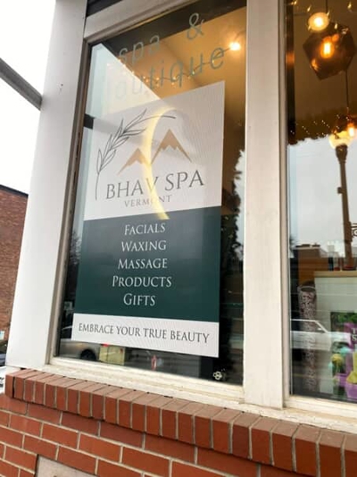 Wall & Window Graphics Photo